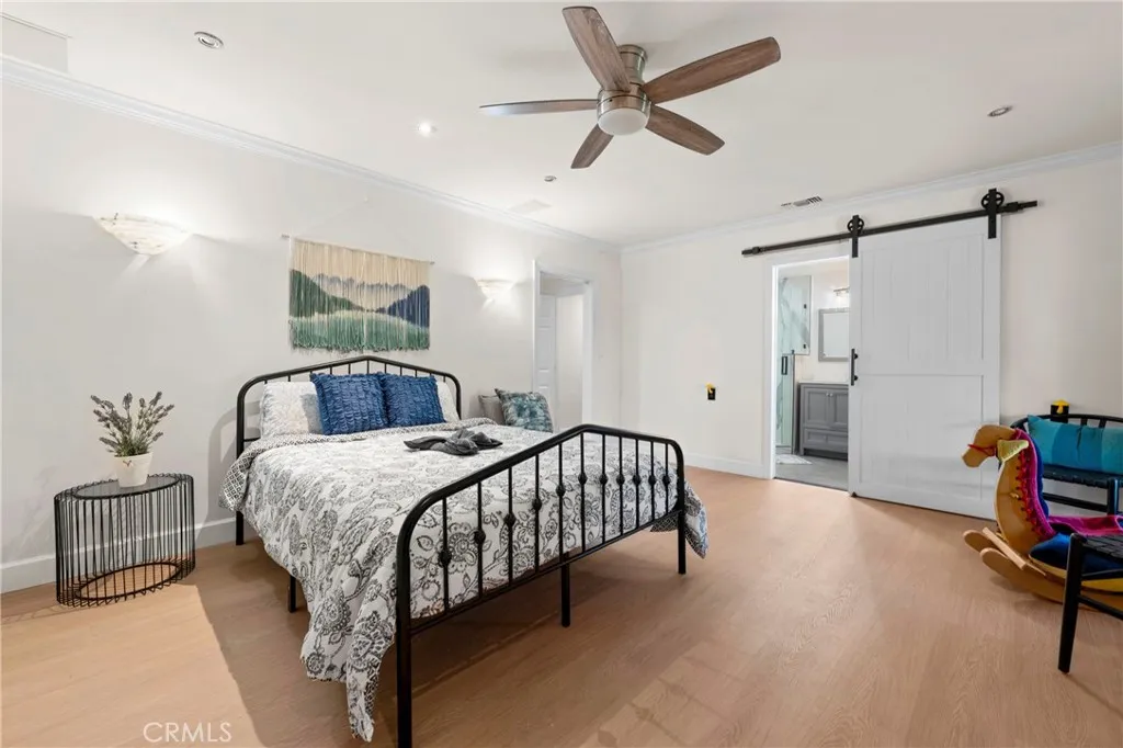2101 N Westwood Avenue, Santa Ana, California 92706 home-pic-25