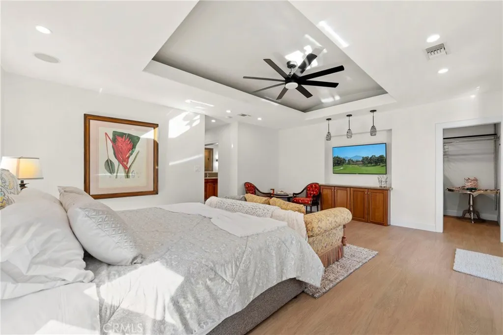 2101 N Westwood Avenue, Santa Ana, California 92706 home-pic-22