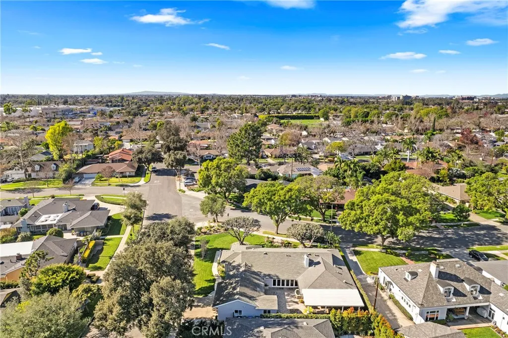 2101 N Westwood Avenue, Santa Ana, California 92706 home-pic-39