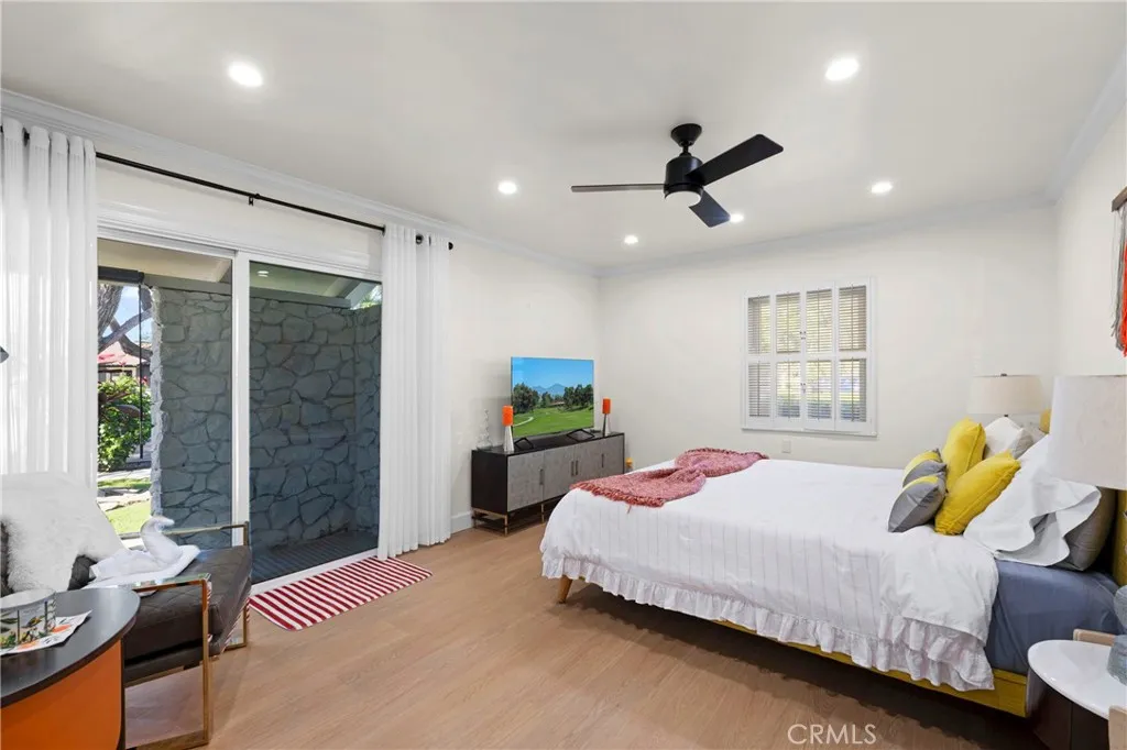 2101 N Westwood Avenue, Santa Ana, California 92706 home-pic-16