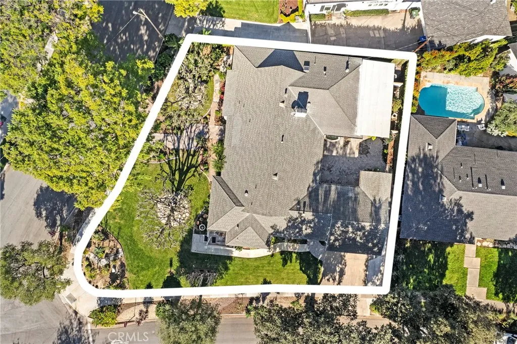 2101 N Westwood Avenue, Santa Ana, California 92706 home-pic-40