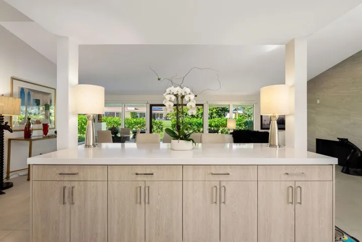 26-web-or-mls-NLOroGrande_OPMG_0126_025