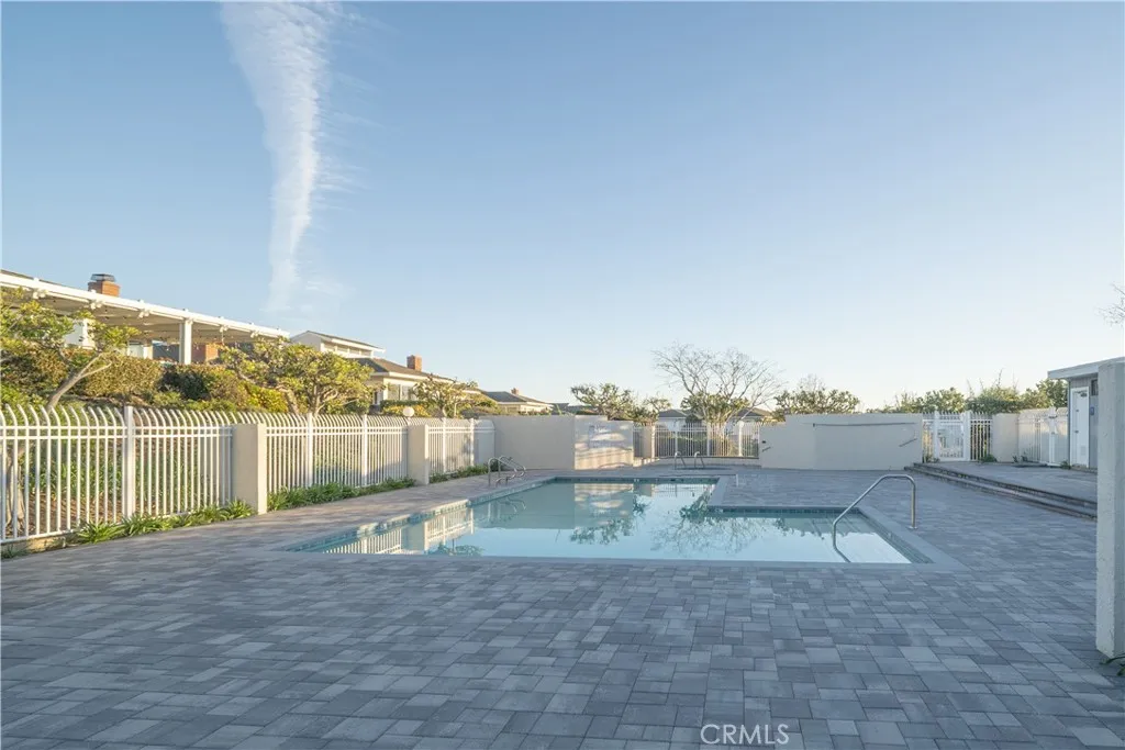 3315 Paseo Halcon, San Clemente, California 92672 home-pic-36