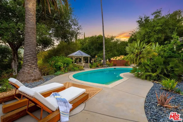 24537 Dry Canyon Cold Creek Road, Calabasas, California 91302