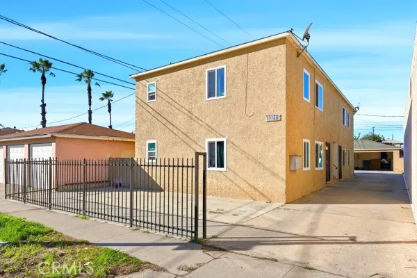 10011 State, Lynwood, California 90262 home-pic-1