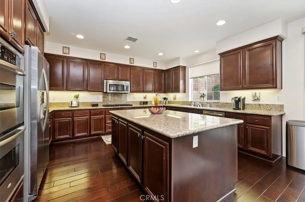 45798 Cloudburst Lane, Temecula, California 92592 home-pic-16