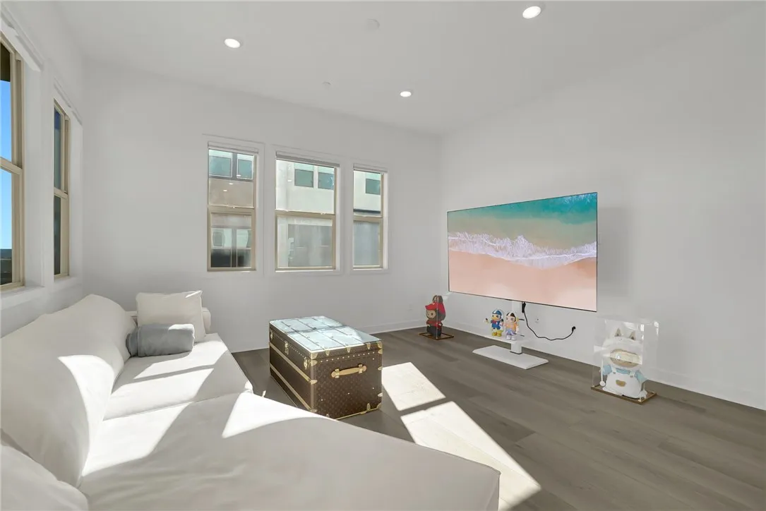 1958 Hollyleaf Terrace, Montebello, California 90640 home-pic-7