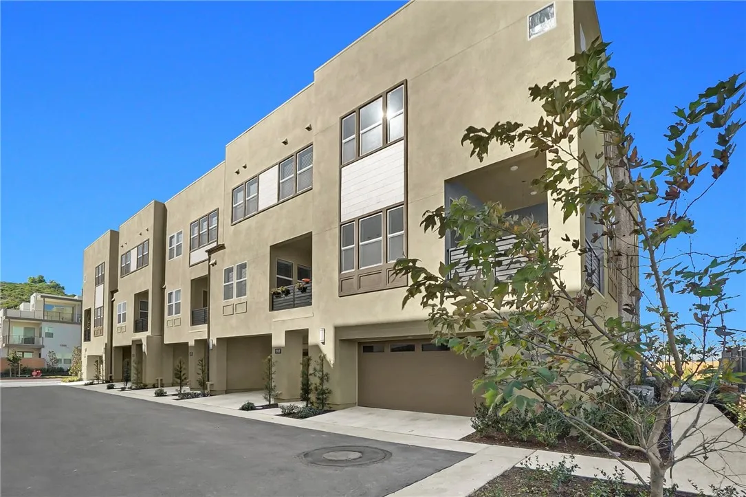 1958 Hollyleaf Terrace, Montebello, California 90640 home-pic-2