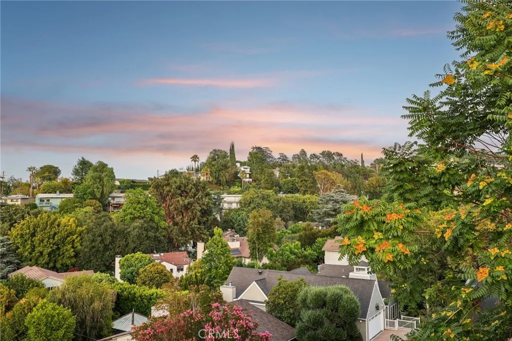 13424 Contour, Sherman Oaks, California 91423 home-pic-16