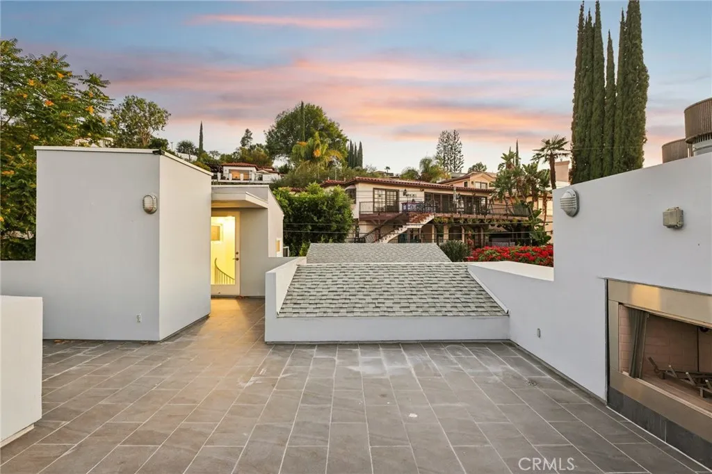 13424 Contour, Sherman Oaks, California 91423 home-pic-13