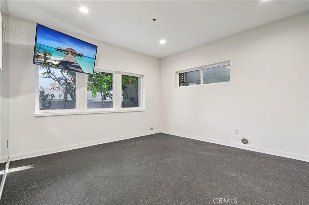 13424 Contour, Sherman Oaks, California 91423 home-pic-29