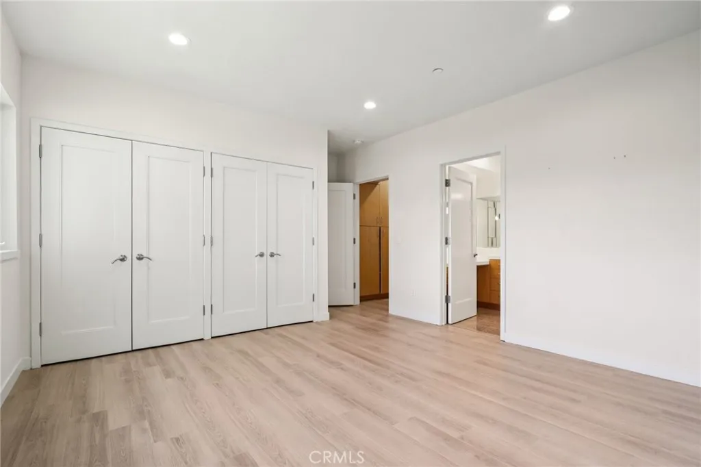 13424 Contour, Sherman Oaks, California 91423 home-pic-34
