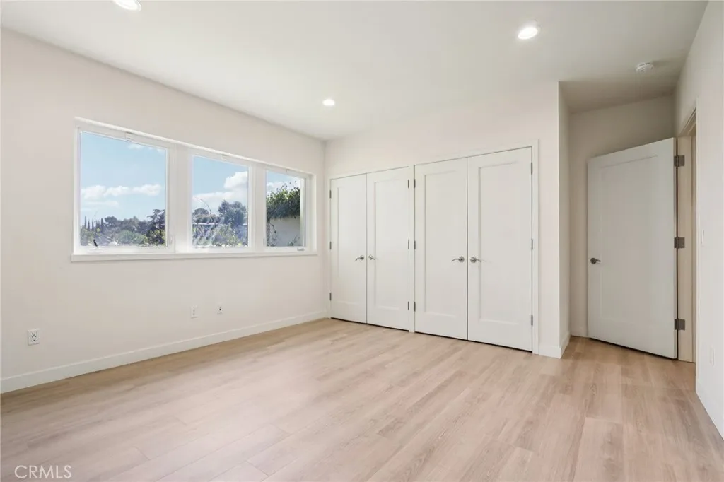 13424 Contour, Sherman Oaks, California 91423 home-pic-35