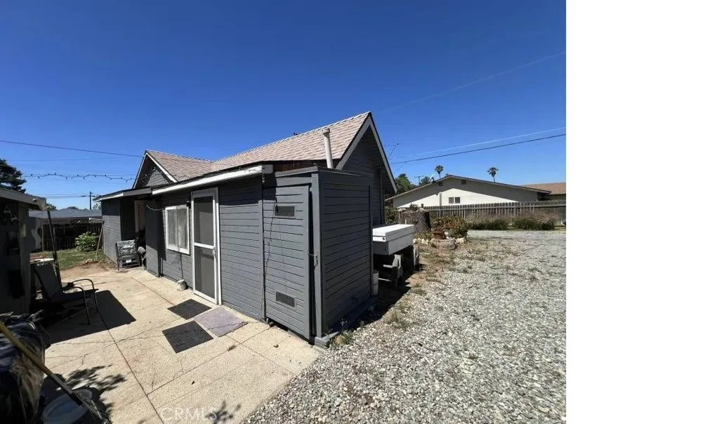 38992 Vineland, Cherry Valley, California 92223 home-pic-21