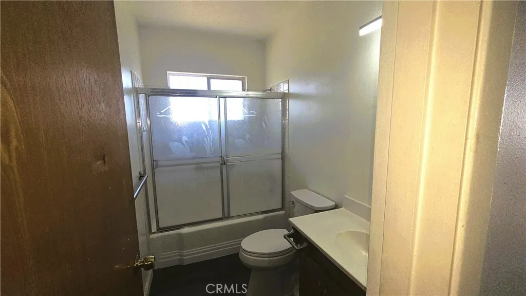 38992 Vineland, Cherry Valley, California 92223 home-pic-7