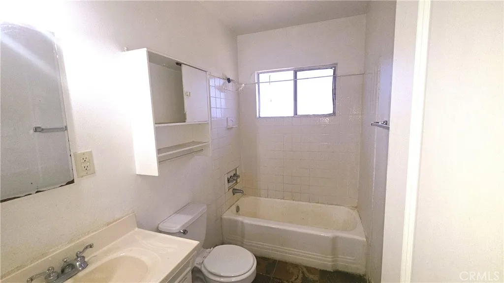 38992 Vineland, Cherry Valley, California 92223 home-pic-14