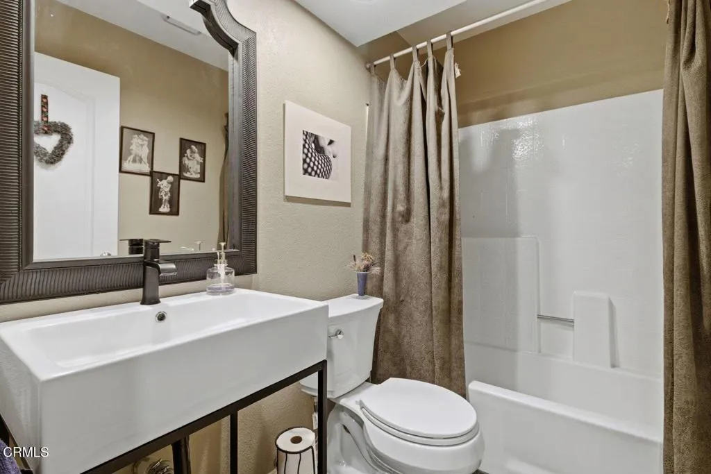 28780 Greenwood, Castaic, California 91384 home-pic-7