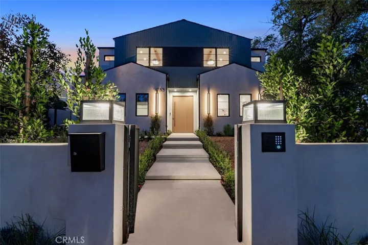 4783 Firmament Avenue, Encino, California 91436