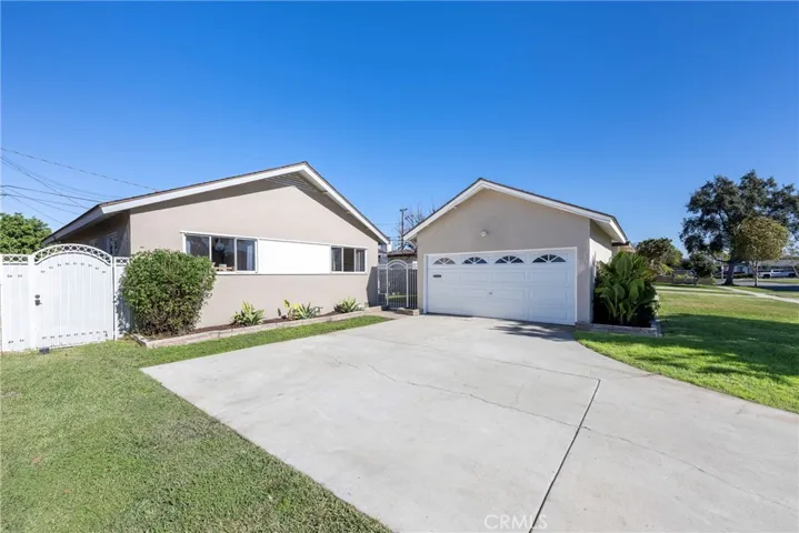 1343 W Oak, Fullerton, California 92833