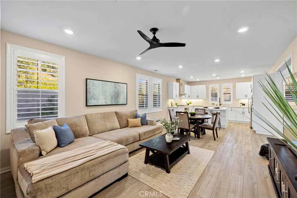 83 Ocaso, Rancho Mission Viejo, California 92694 home-pic-11