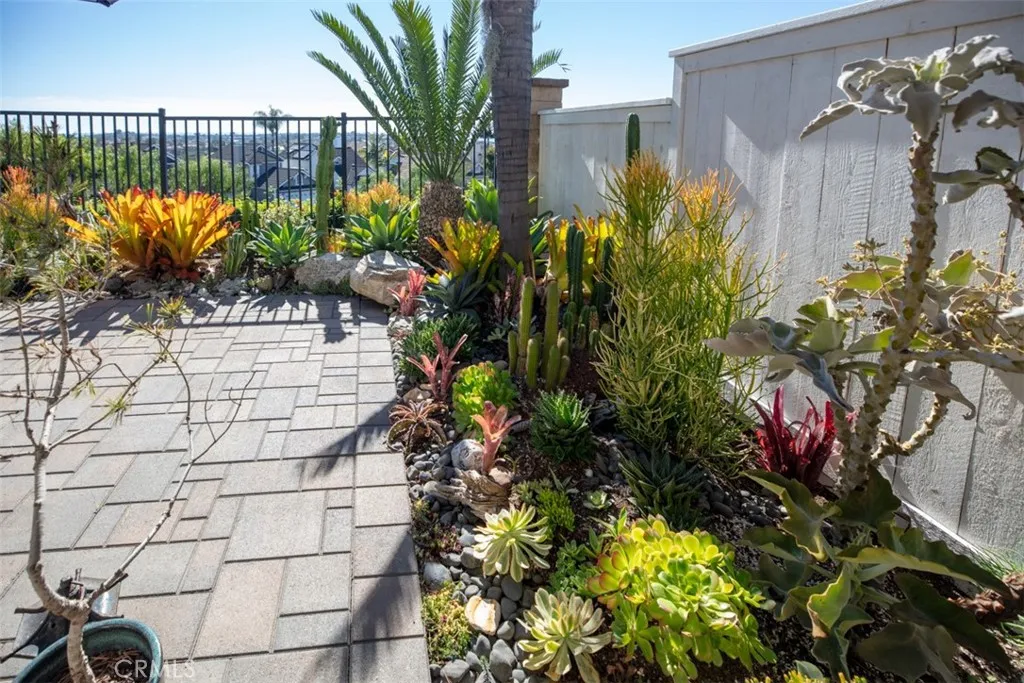 33 Windcrest, Laguna Niguel, California 92677 home-pic-44