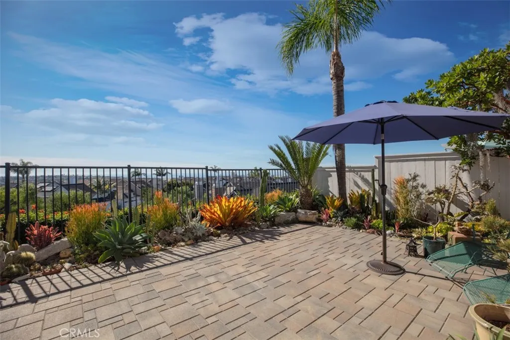 33 Windcrest, Laguna Niguel, California 92677 home-pic-25