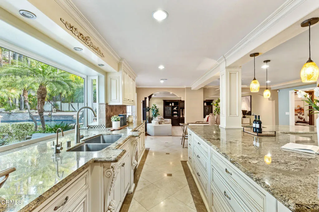 2233 Valiant Street, Glendora, California 91741 home-pic-22