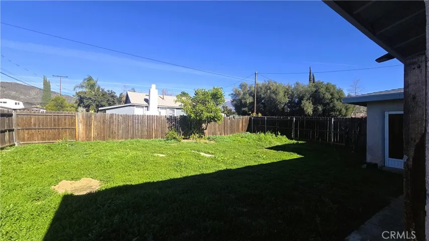 38992 VINELAND- BACKYARD
