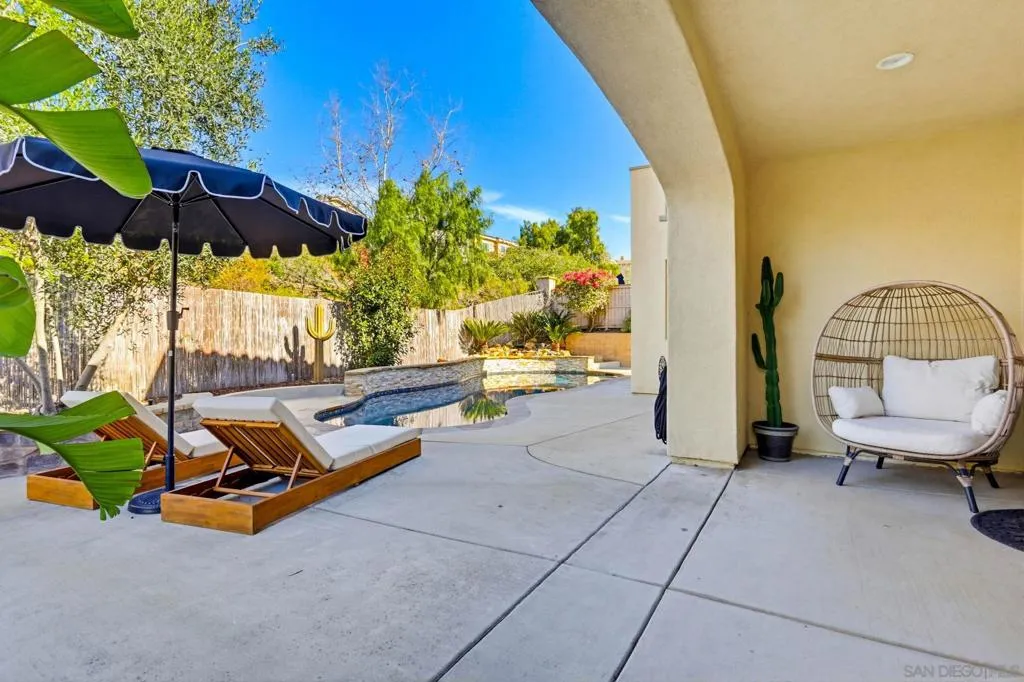 840 Genoa Way, San Marcos, California 92078 home-pic-32