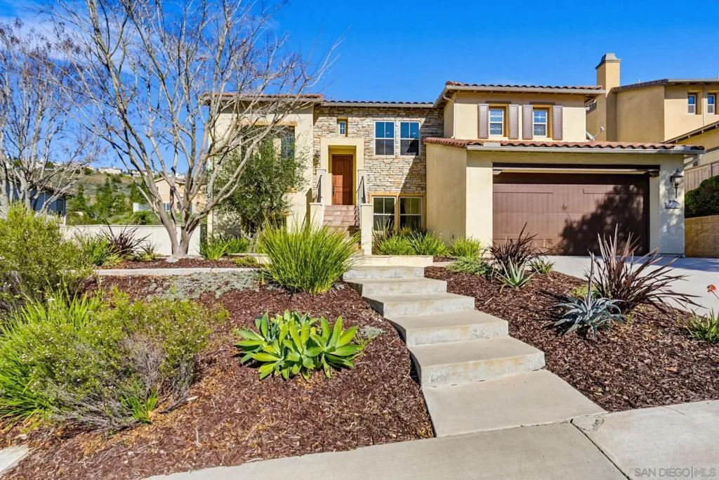 840 Genoa Way, San Marcos, California 92078 home-pic-2