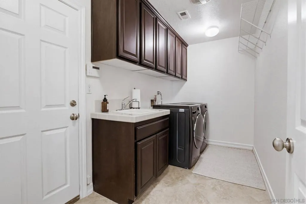 840 Genoa Way, San Marcos, California 92078 home-pic-28