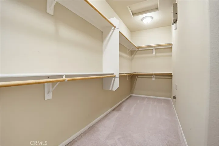 Master Bedroom's Walk in closet