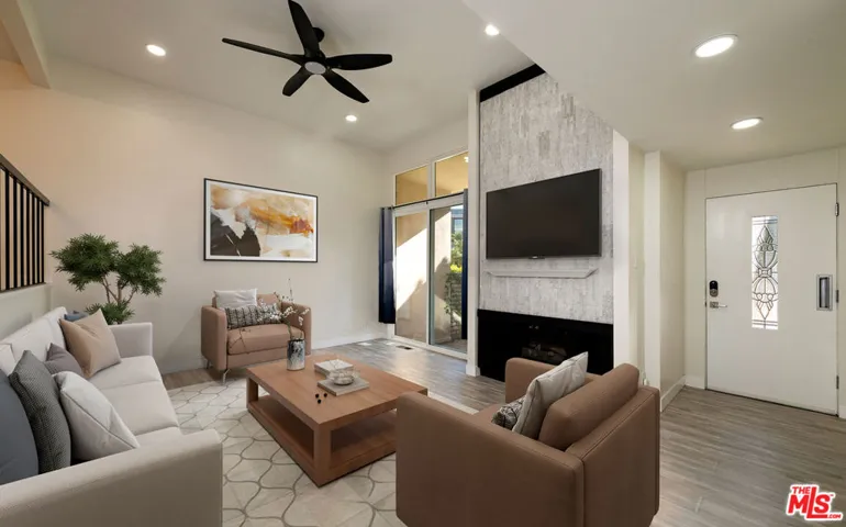 Living Room | Virtual Staging