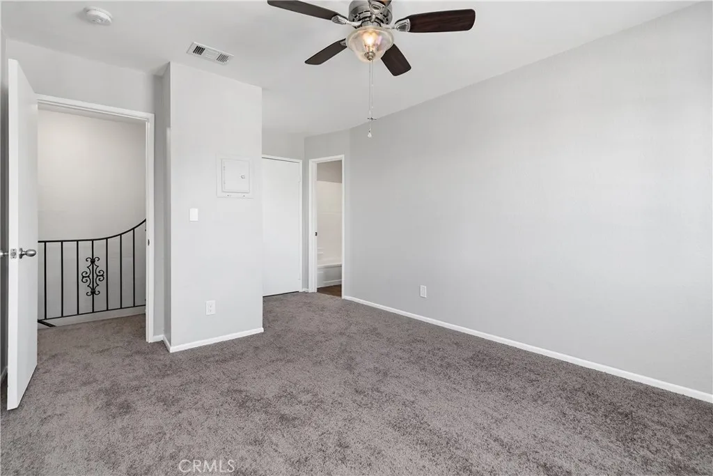 941 Elm 16, Long Beach, California 90813 home-pic-28