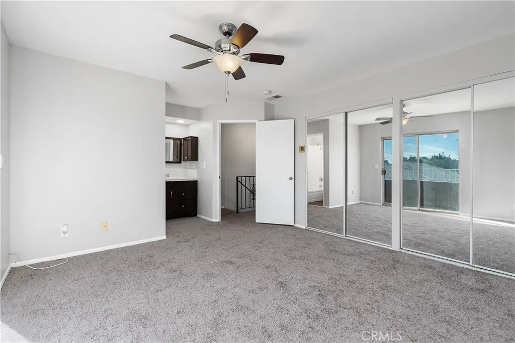 941 Elm 16, Long Beach, California 90813 home-pic-20