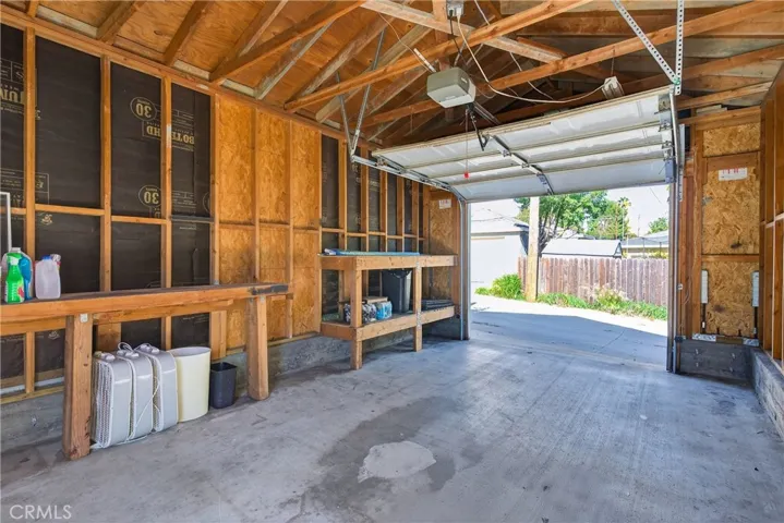 1-car garage with alley access