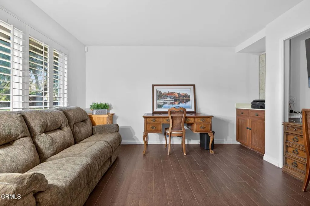 665 Trueno Avenue, Camarillo, California 93010 home-pic-31