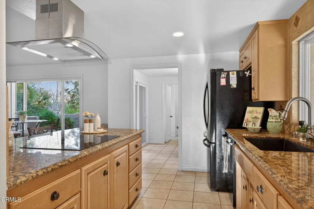 665 Trueno Avenue, Camarillo, California 93010 home-pic-23