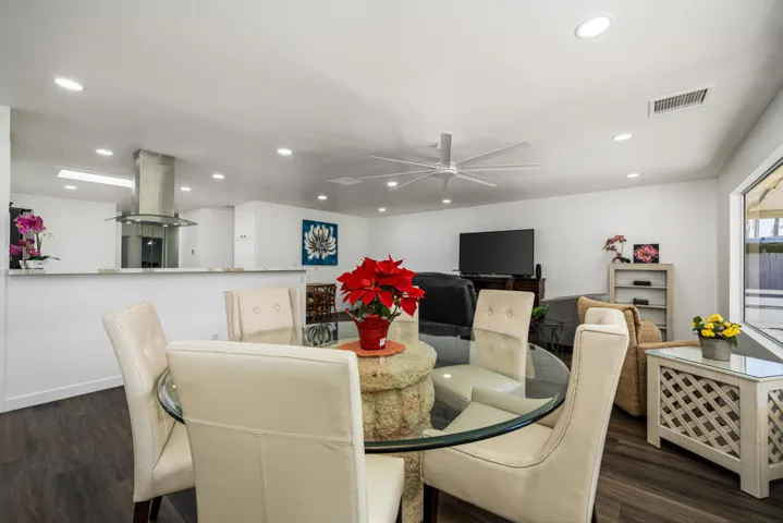 26-print-JBMinorea_OPMG_0126_026