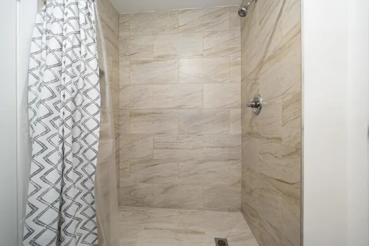 32-print-JBMinorea_OPMG_0126_032