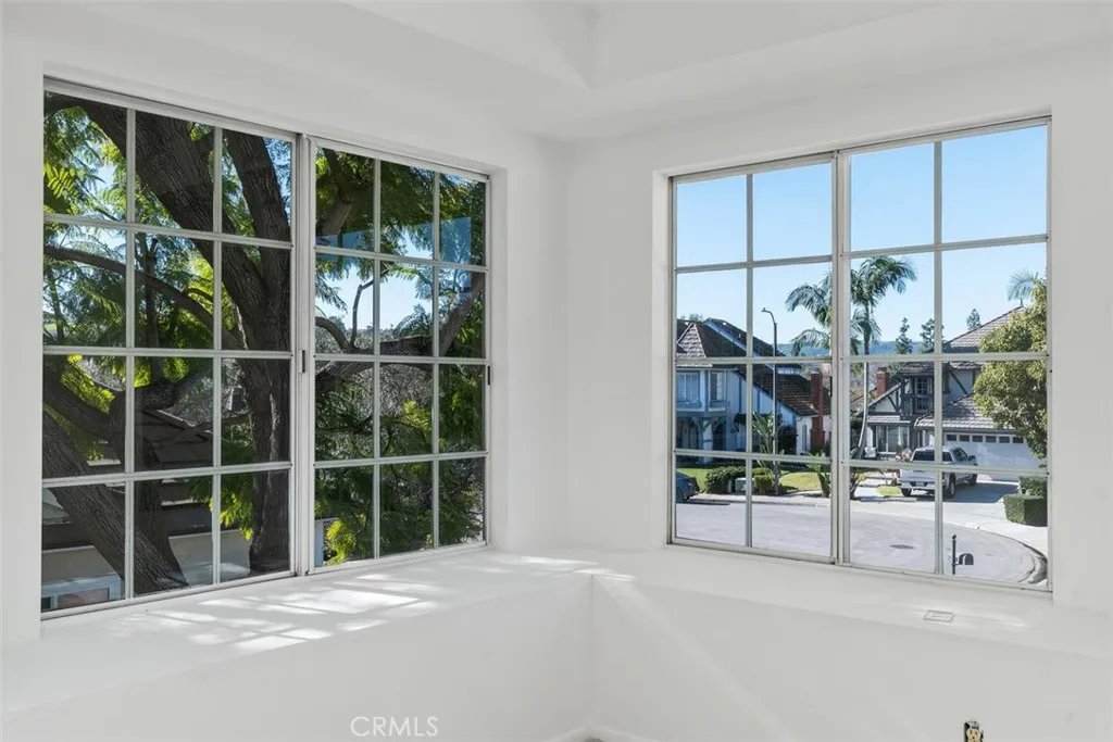 28092 Edelweiss Court, Laguna Niguel, California 92677 home-pic-17