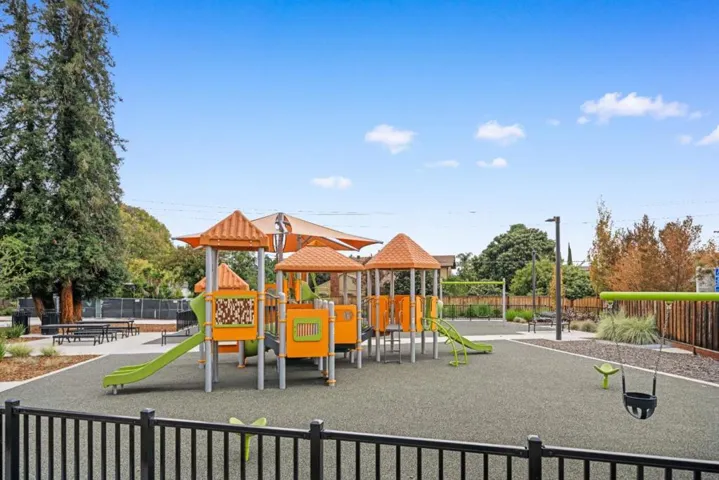 581 Yale Way, San Jose, California 95117