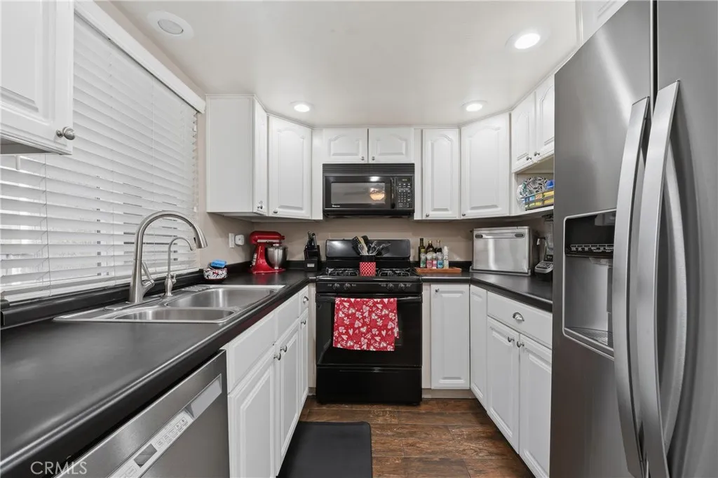 400 S Flower 99, Orange, California 92868 home-pic-5