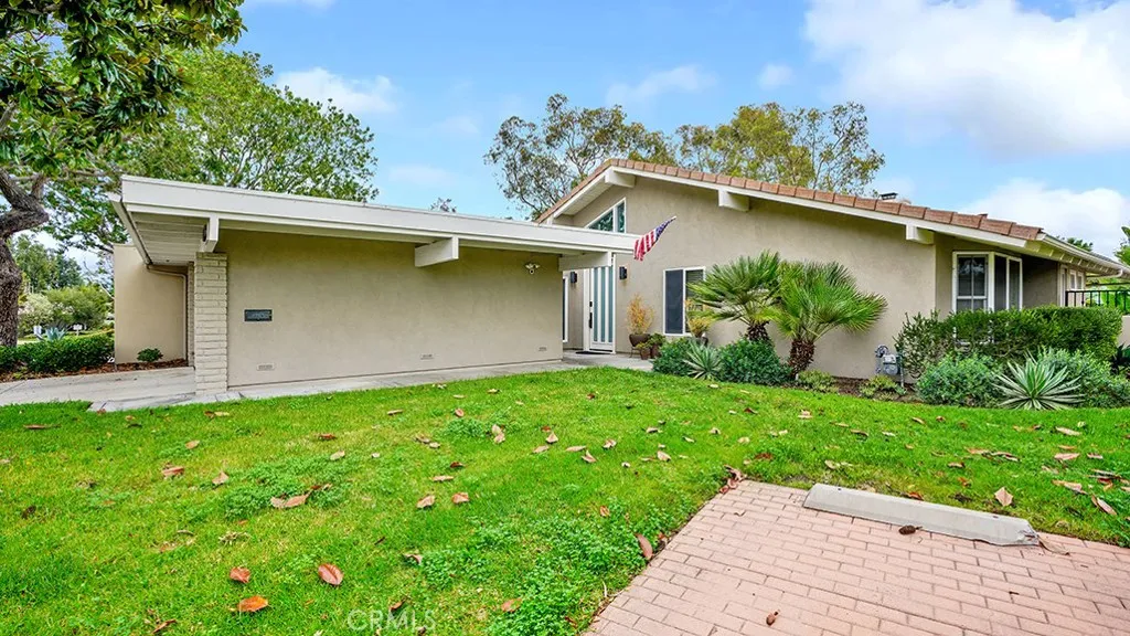 2208 Fortuna, Newport Beach, California 92660 home-pic-27