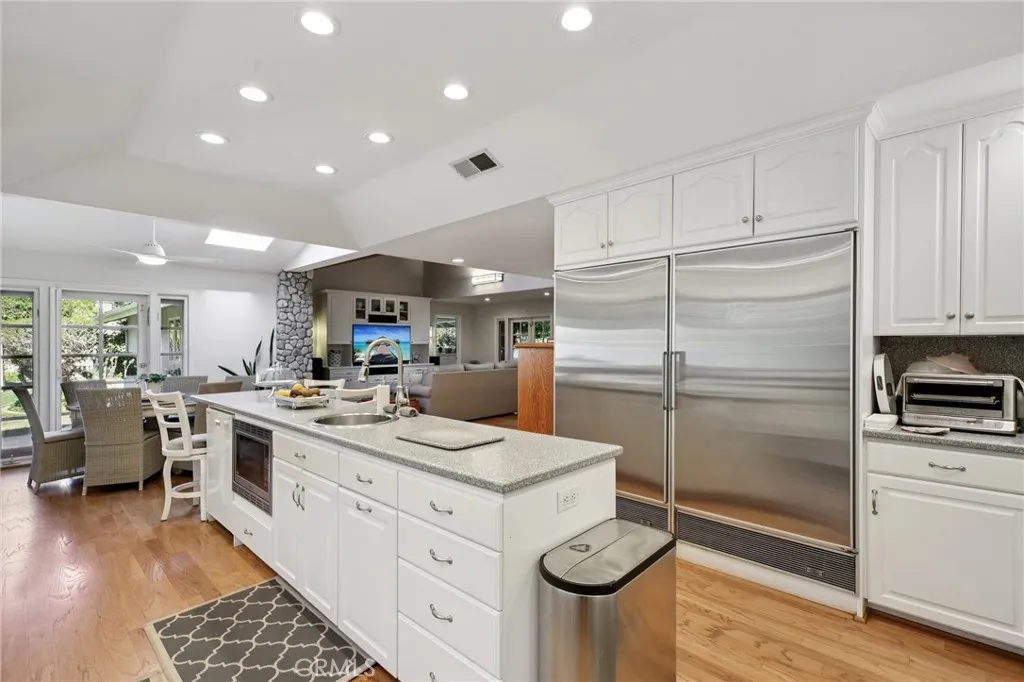 18301 Churchill Lane, Villa Park, California 92861 home-pic-18