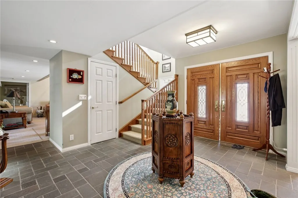 18301 Churchill Lane, Villa Park, California 92861 home-pic-6