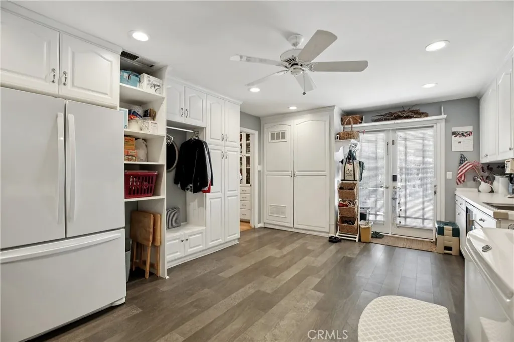 18301 Churchill Lane, Villa Park, California 92861 home-pic-53