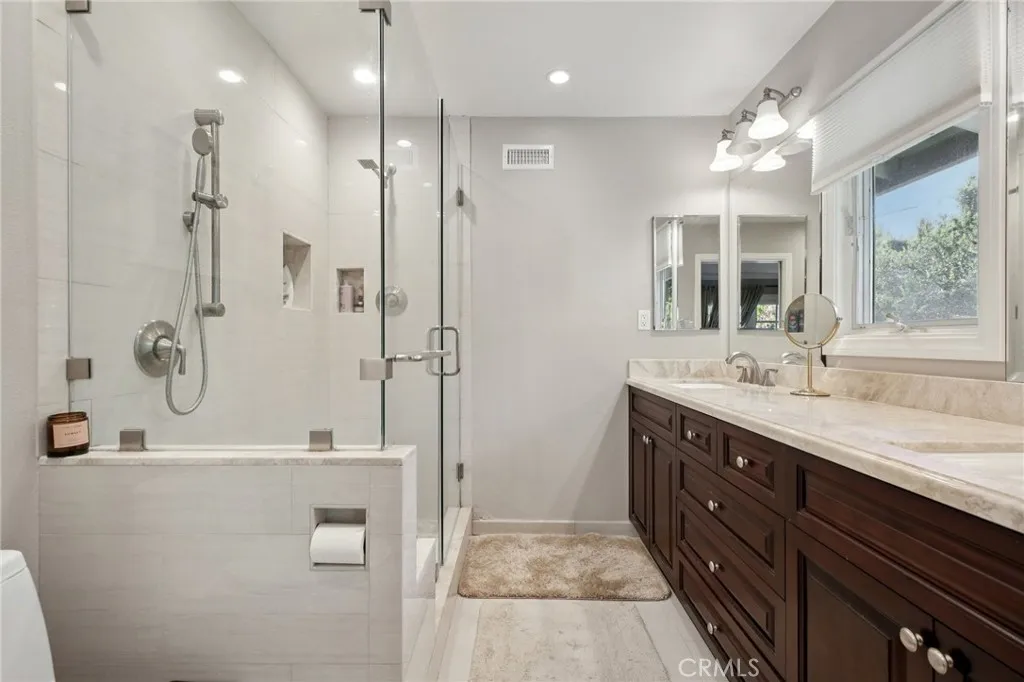 18301 Churchill Lane, Villa Park, California 92861 home-pic-40
