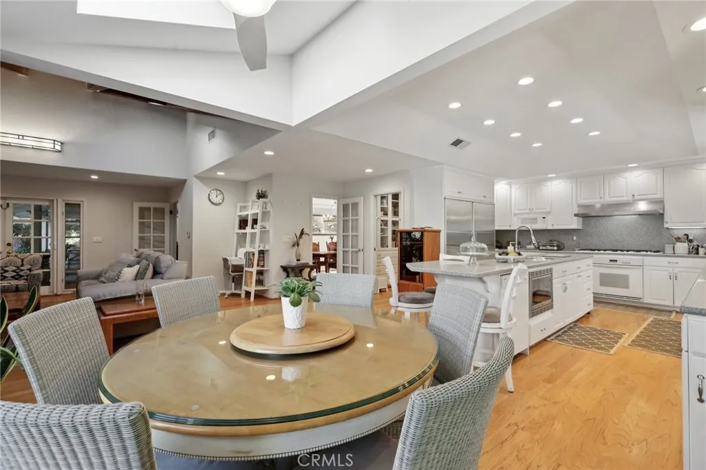 18301 Churchill Lane, Villa Park, California 92861 home-pic-16