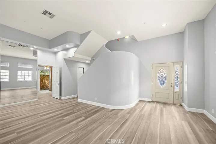 319 California Street F, Arcadia, California 91006